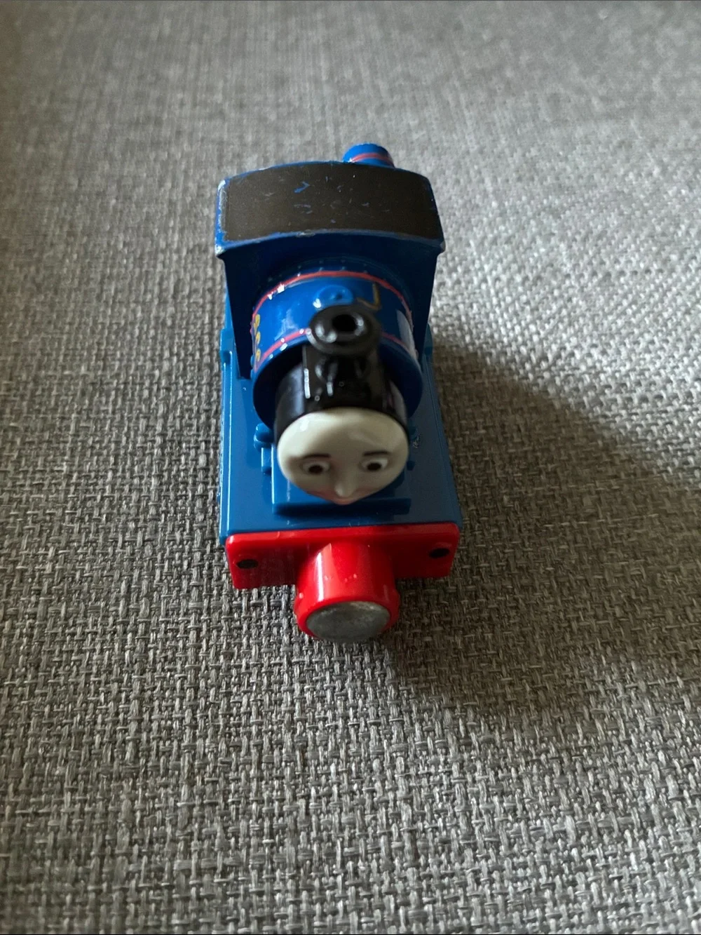 Thomas & Friends Take Along Timothy Train 2012 Round Magnets Diecast